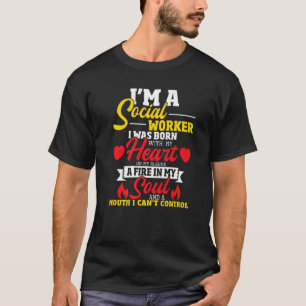 Camiseta Assistente Social Coração No Meu Braço  Trabalhado