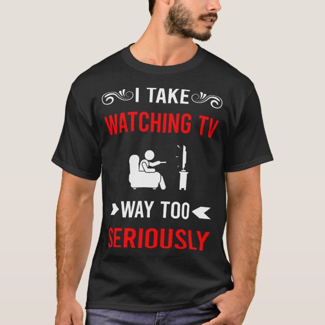 Camiseta Assistindo TV Seriamente (Frente)