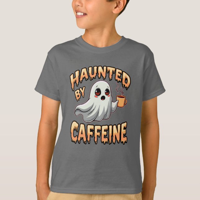 Camiseta Assombrado por Caffeine (tema do Halloween Ghost) (Frente)