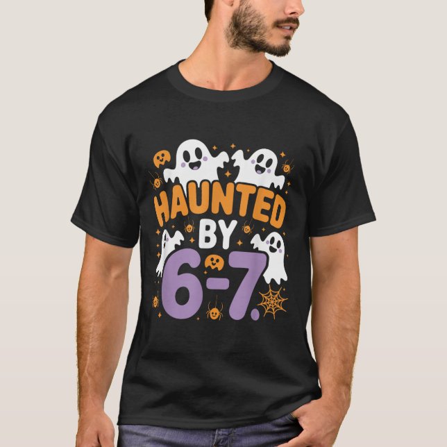 Camiseta Assombrado Seis Sete 6 7 Meme 67 Mão de Esqueleto  (Frente)