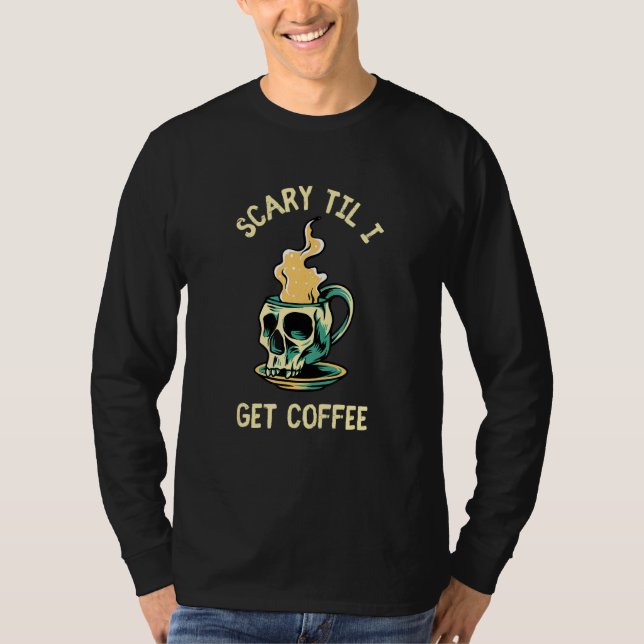 Camiseta Assustador Até Eu Tomar Café Esqueleto de Hallowee (Frente)