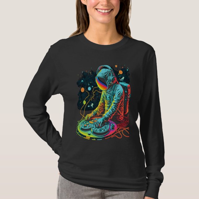 Camiseta Astronaut DJ Playing Turntables in Space EDM cool  (Frente)
