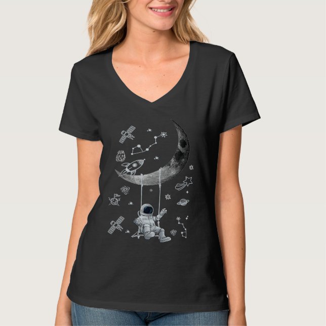 Camiseta Astronaut Moon Swinging in the Space Spaceman on a (Frente)