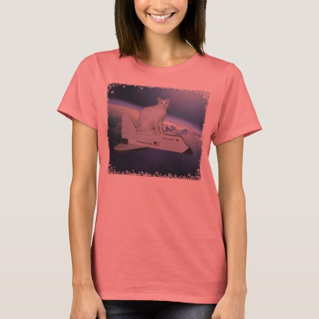 Camiseta Astronauta Cat (Espírito) no Shuttle Espacial (Frente)
