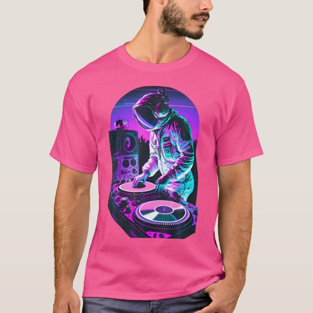 Camiseta Astronauta Dj Djing No Espaço Edm Legal Vapor Gráf (Frente)
