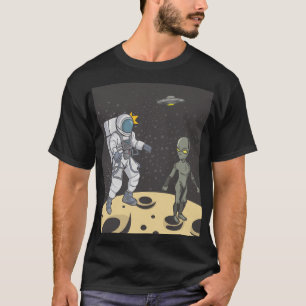Camiseta Astronauta e alienígena