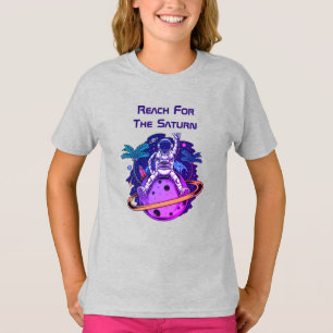 Camiseta Astronauta Engraçado Sentado Em Saturno