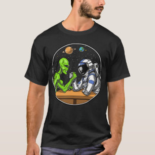 Camiseta Astronauta Espacial Alienígena Braço Luta Engra