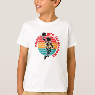 Camiseta Astronauta Espacial Jogando Basquete e Faixa de Co
