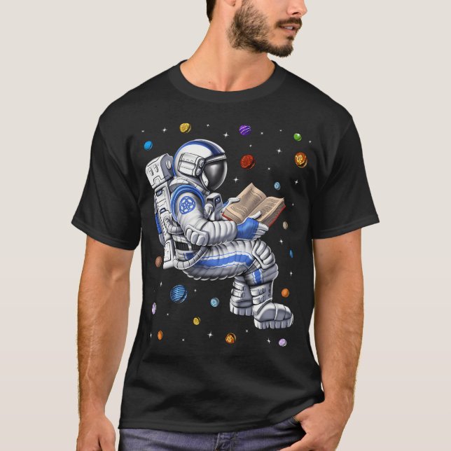 Camiseta Astronauta Lendo Livro (Frente)