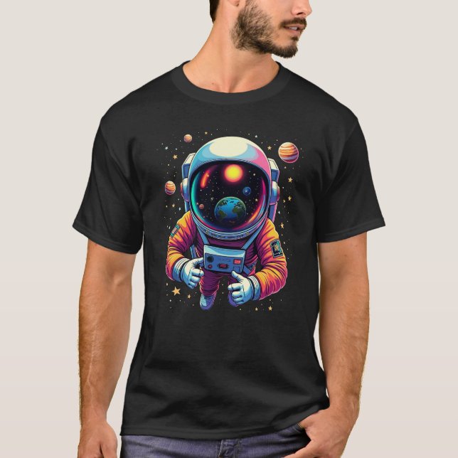 Camiseta Astronauta no Espaço Exterior Terra no Visor Gráfi (Frente)