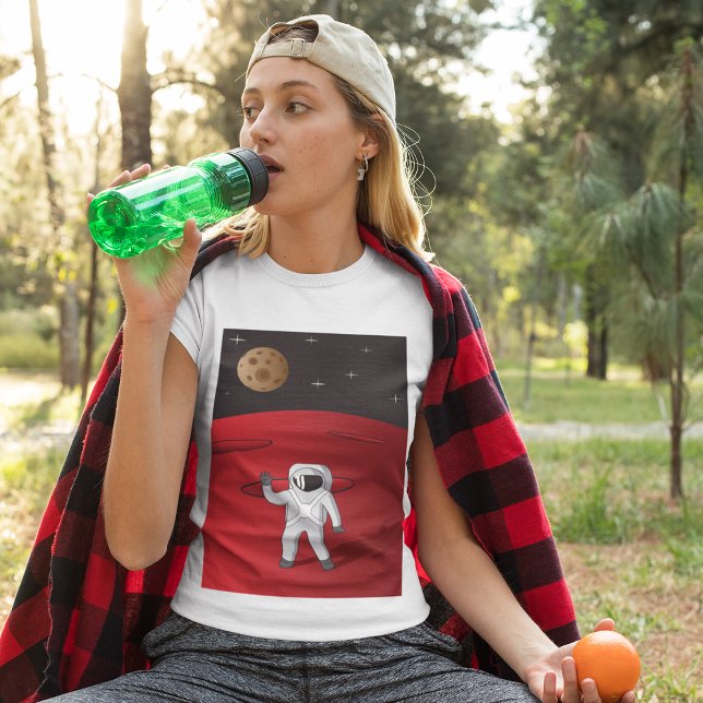 Camiseta Astronauta no Planeta Vermelho do Explorador Espac (Criador carregado)