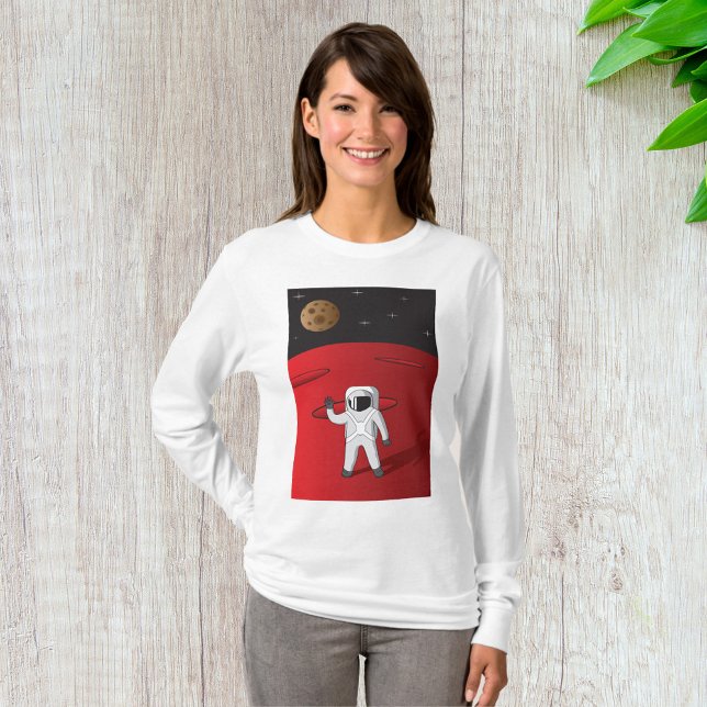 Camiseta Astronauta no Planeta Vermelho do Explorador Espac (Criador carregado)