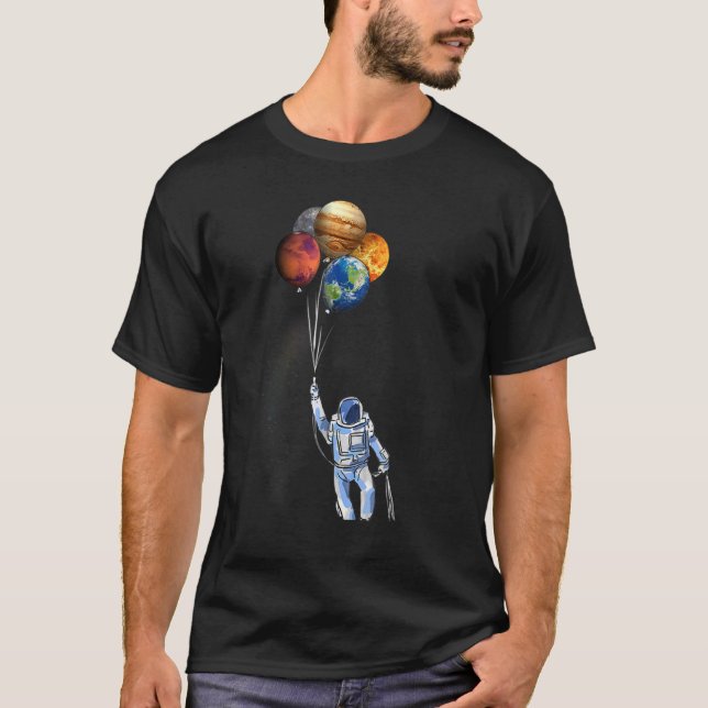 Camiseta Astronauta segurando planetas balões (Frente)