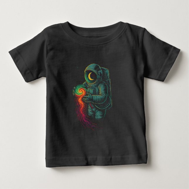 Camiseta Astronauta Segurando uma Espiral Cósmica (Frente)