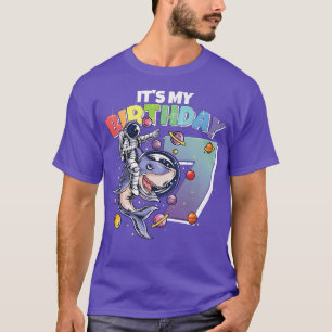 Camiseta Astronauta sobre a 7 de Aniversário do Tubarão Gar