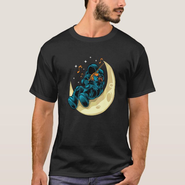 Camiseta Astronauta Tocando Violinos Na Lua Cosmonautas E (Frente)