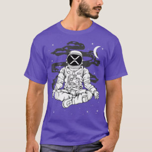 Camiseta Astronauta Yoga Passa A Moeda XRP Para A Cripto Da