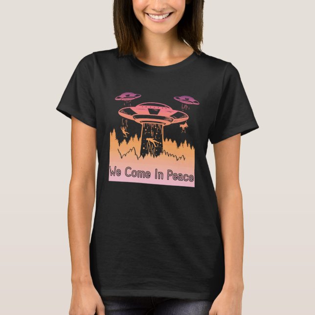 Camiseta Astronautas de UFO de Saucer Voadores são Aliens 1 (Frente)