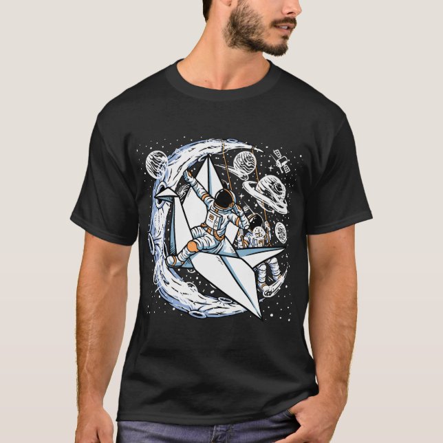 Camiseta Astronautas que andam em papel-aves (Frente)