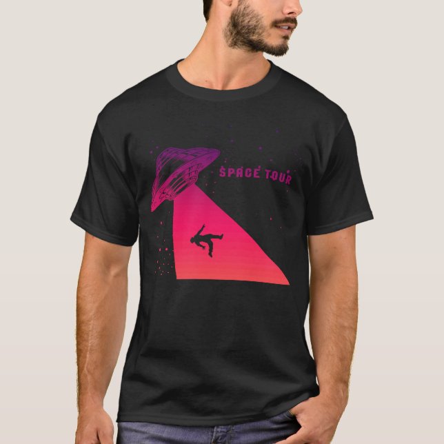 Camiseta Astronautas voadores de UFO de Saucer são Aliens 8 (Frente)