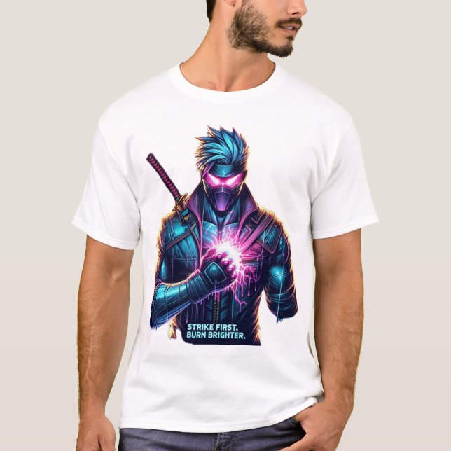 Camiseta Atacar Primeiro. Queimar Brighter." Cyberpunk Anim (Frente)