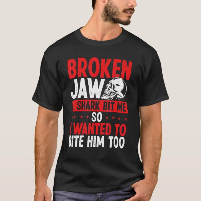 Camiseta Ataque ao Sobrevivente do Tubarão Quebrado - Jaw R (Frente)