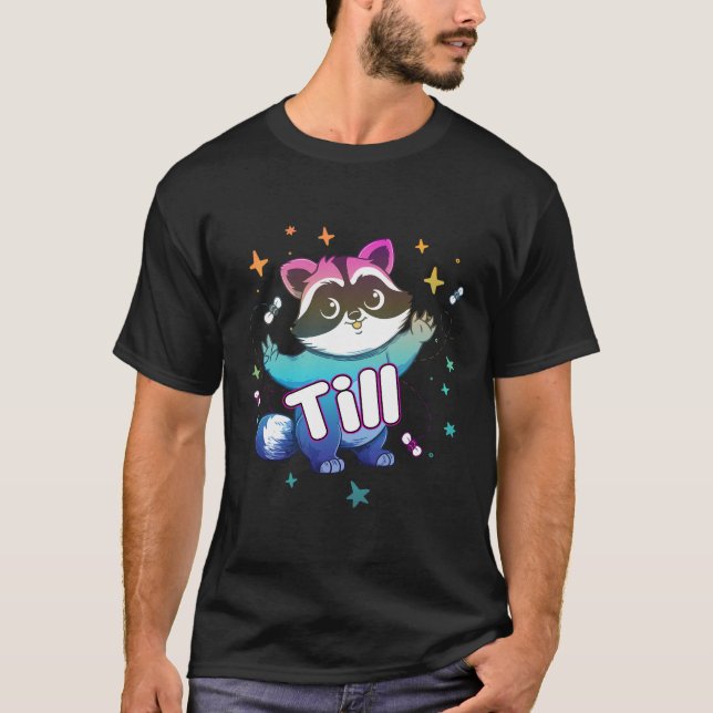 Camiseta Até - Nome De Menino Bonito Com Raccoon Legal (Frente)
