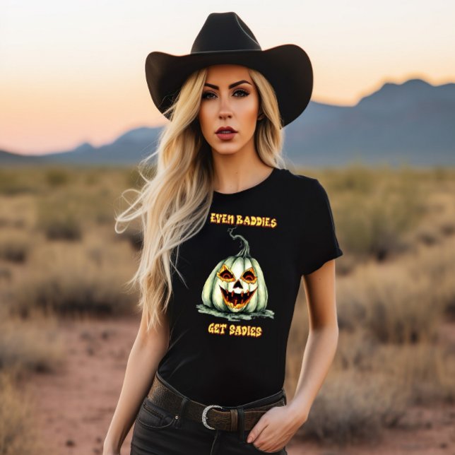 Camiseta Até Os Morcegos Recebem Pumpkin Mau de Morcegos (Criador carregado)