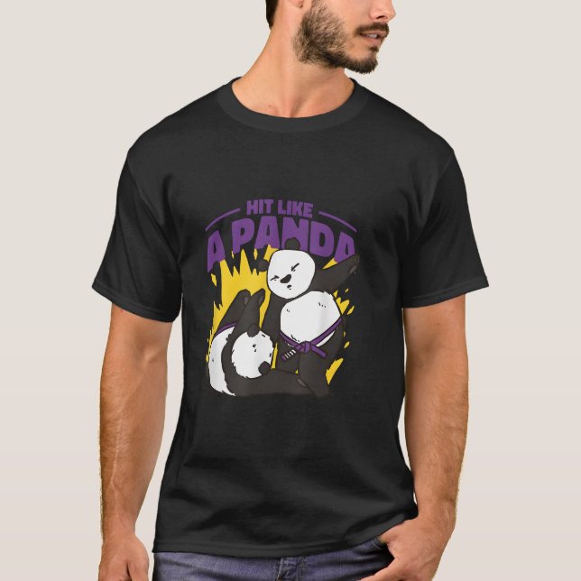 Camiseta Atinge Como Um Panda (Frente)