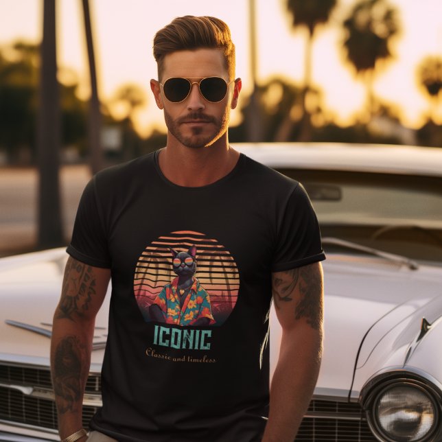 Camiseta Atitude tropical de gato do eterno (A man wears a Timeless Tropical Cat Attitude T-Shirt.)