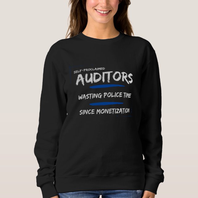Camiseta Auditores Desperdiçando tempo da polícia desde a m (Frente)
