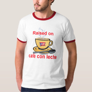 Camiseta aumentado no leche do engodo do café