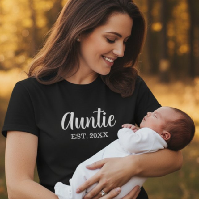 Camiseta Auntie Established Modern Script Black (Criador carregado)
