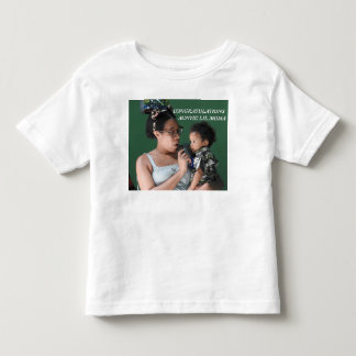 CAMISETA AUNTIE LIL MOMA
