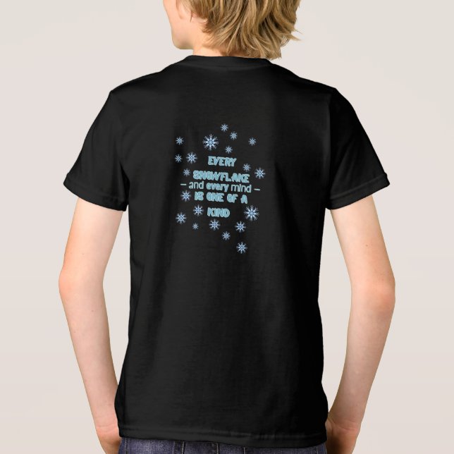 Camiseta Ausome Winter – One of a Kind Snowflake Giraffe  (Verso)