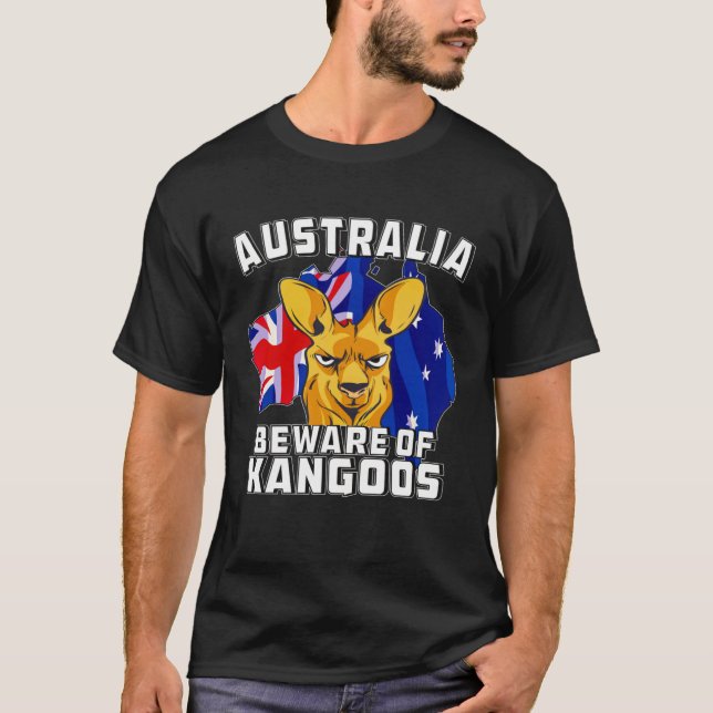 Camiseta Australia Beware of Kangoos Down Under Australia (Frente)