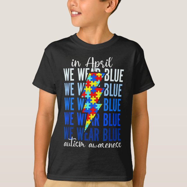 Camiseta Autismo Arco-íris Em Abril Usamos Azul Conscientiz (Frente)