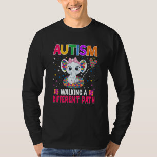 Camiseta Autismo Caminhando Por Um Caminho Diferente Para A