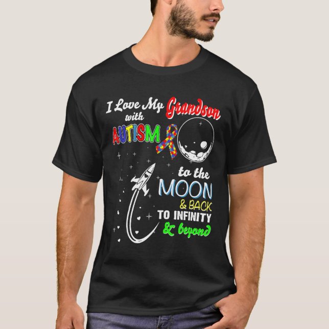 Camiseta Autismo - Eu Amo Meu Neto Com Autismo Até a Lua (Frente)