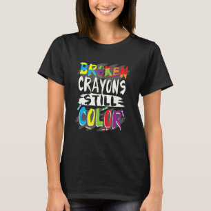 Camiseta Autismo Professora Partiu Crayons Ainda Colorido A