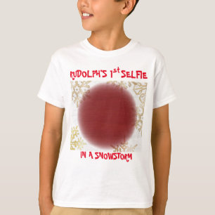 Camiseta Auto-retrato de Natal do Rudolf na tempestade de n