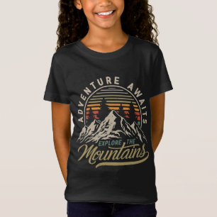 Camiseta Aventura Aguarda A Vintagem Das Montanhas