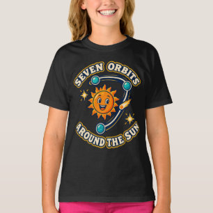 Camiseta Aventura de Aniversário Espacial de Sete Órbitas