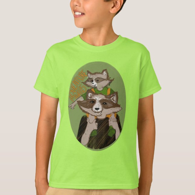 Camiseta Aventura de Guaxinim Fofa Espera Comemorativa  (Frente)