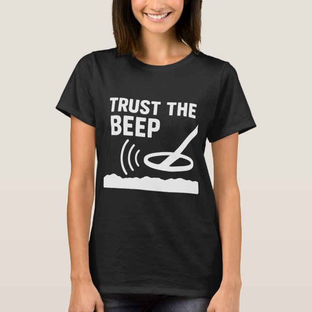 Camiseta Aventura do Detector de Metais Confie no Bipe (Frente)