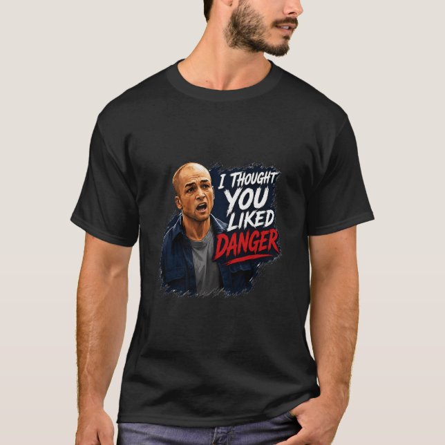 Camiseta Aventura e perigo  (Frente)