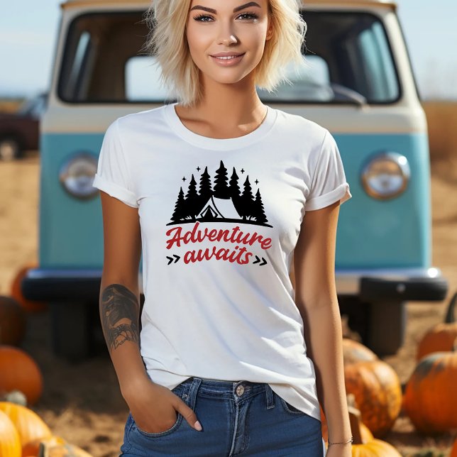 Camiseta Aventura Espera Férias de Acampamento (Criador carregado)