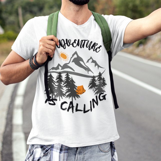 Camiseta Aventura está ligando, Montanhas, ao ar livre, aca (Criador carregado)
