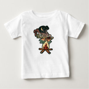Camiseta Aventura Noturna em Torno da Fogueira